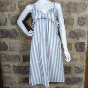 Lulu's dress Woman's Size Small Blue White Striped Ruffled Smocked‎ Wide Strap
